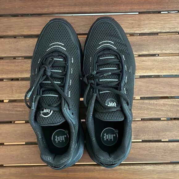 Nike Air Max Pulse Black US Women 9.5/UK 7/EU 41(FD6409-003)Box Slightly Crushed - Picture 7 of 14